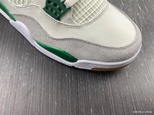 Rep SB Green Air Nike Pine Jordan x DR5415-103 4 0418